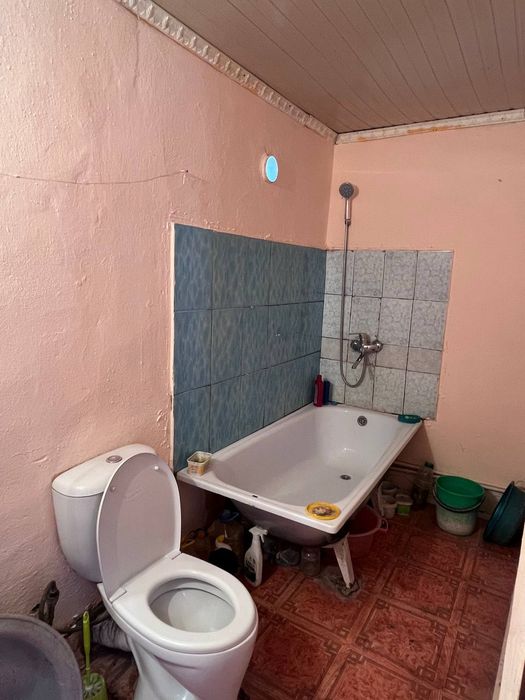 Дом Тараз         .