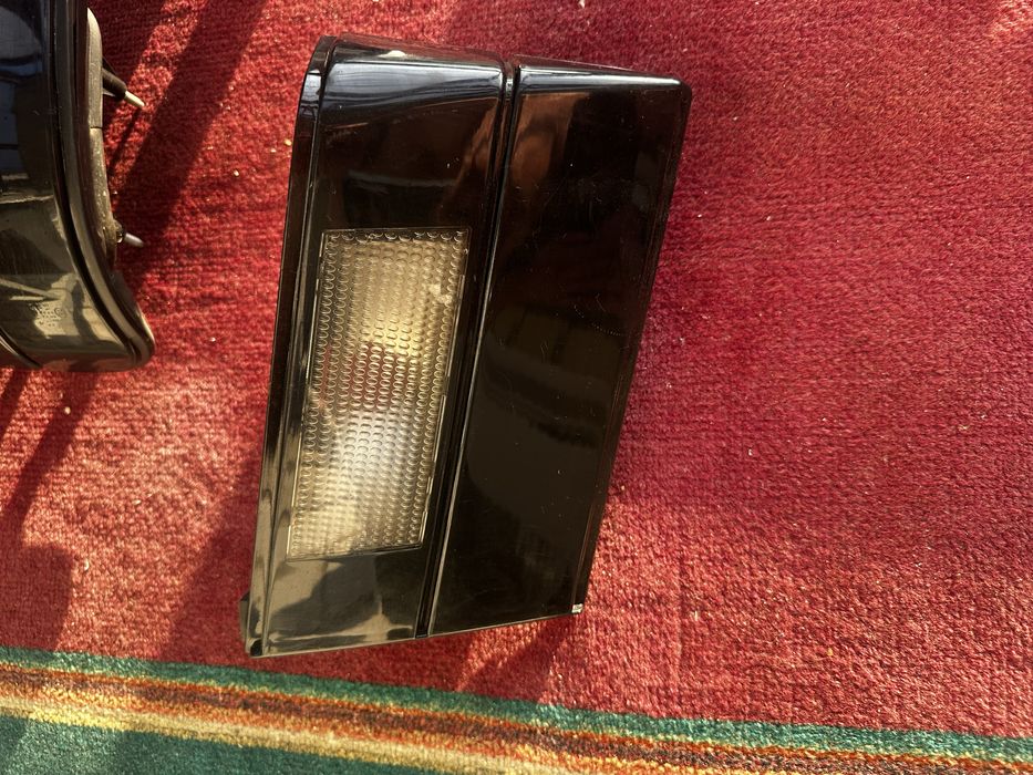 Продам задние фонари бмв е 34