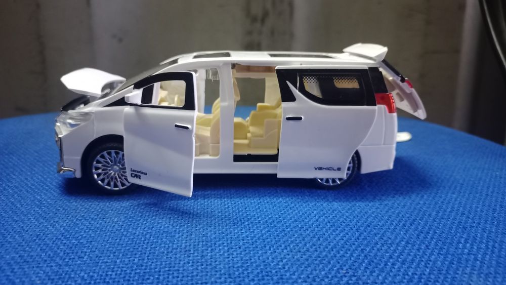 Макет машины новая