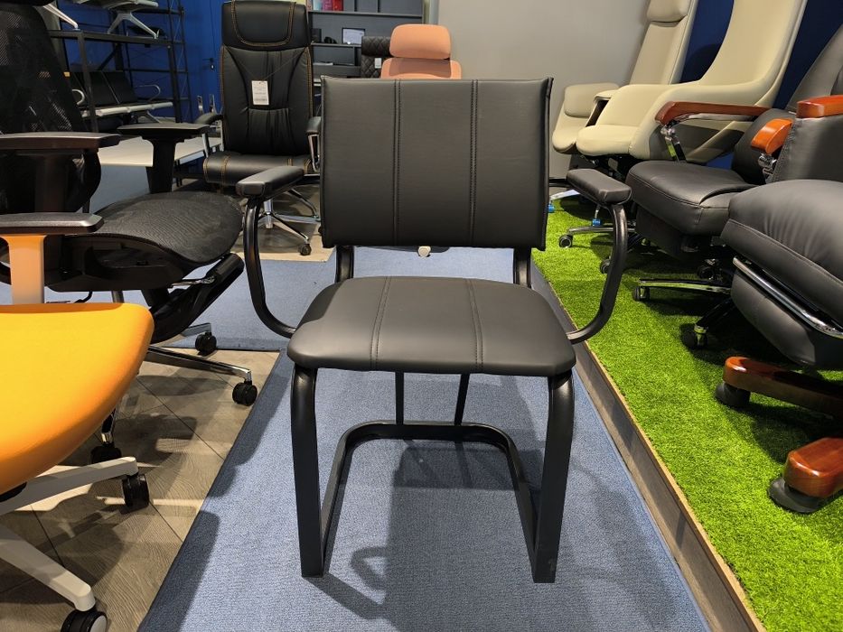 Стул офисное  Изо