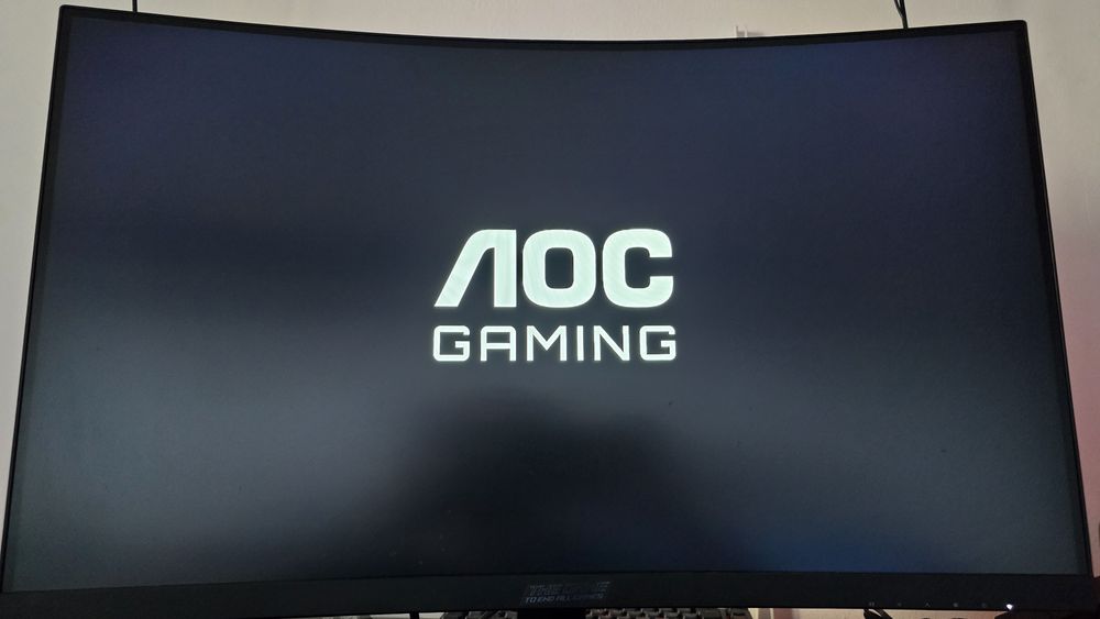 Monitor Gaming AOC 2K QHD 180Hz – Stare excelentă