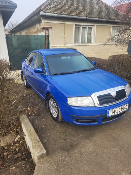 Vând skoda superb 1.9 tdi