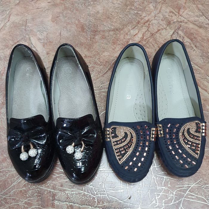 Продам обувь для девочки.