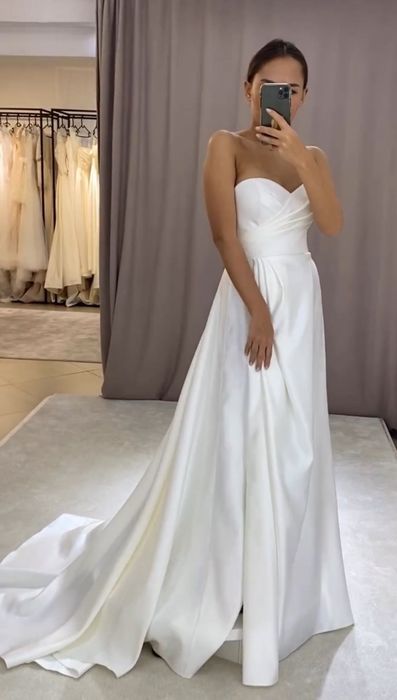 Свадебное платье