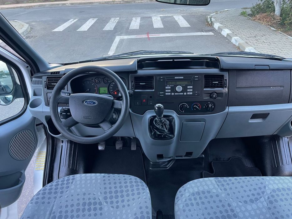 Ford Transit 2012/8+1 locuri/euro 5 /2,2 diesel