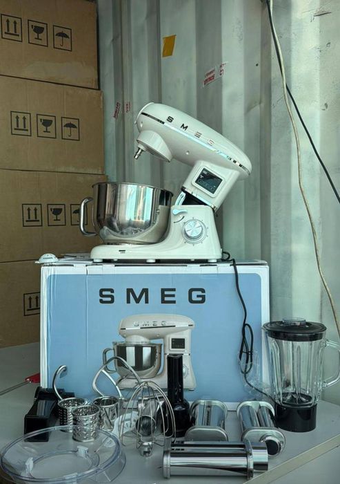 SMEG кухонный комбайн