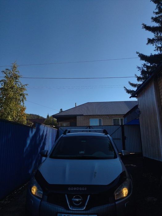 Продам машину Nissan