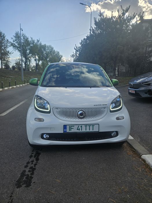 Smart fortwo electrica ediție aniversară