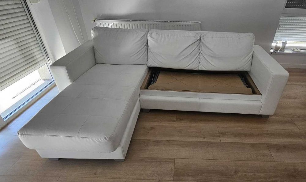 Canapea Extensibilă Albă _ 2850 RON