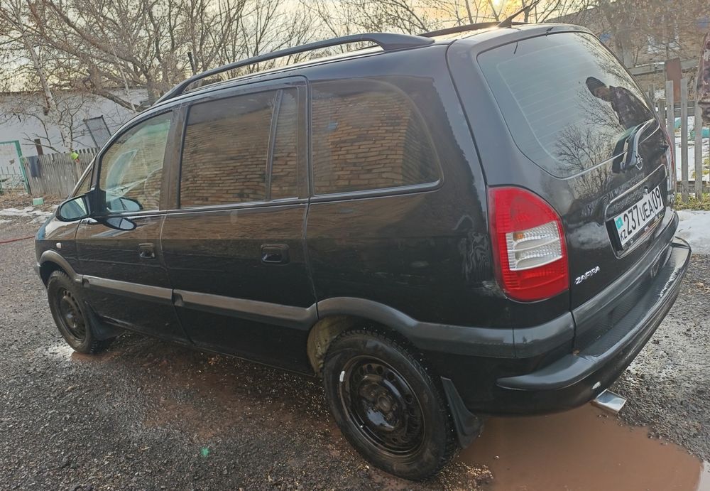 Продам Опель Зафира