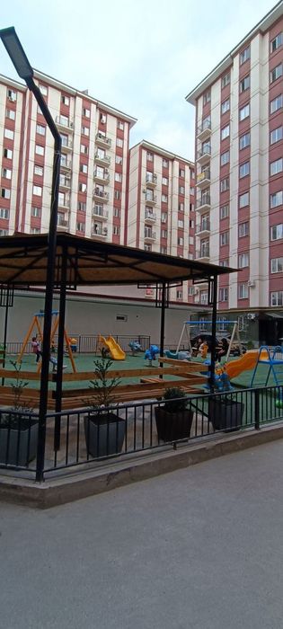 Квартира коробка+подвал AU