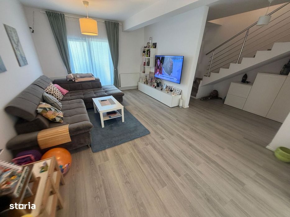 Casa Insiruita - Topaz, Mobilata/Utilata, Toate Utilitatie, Comis 0%