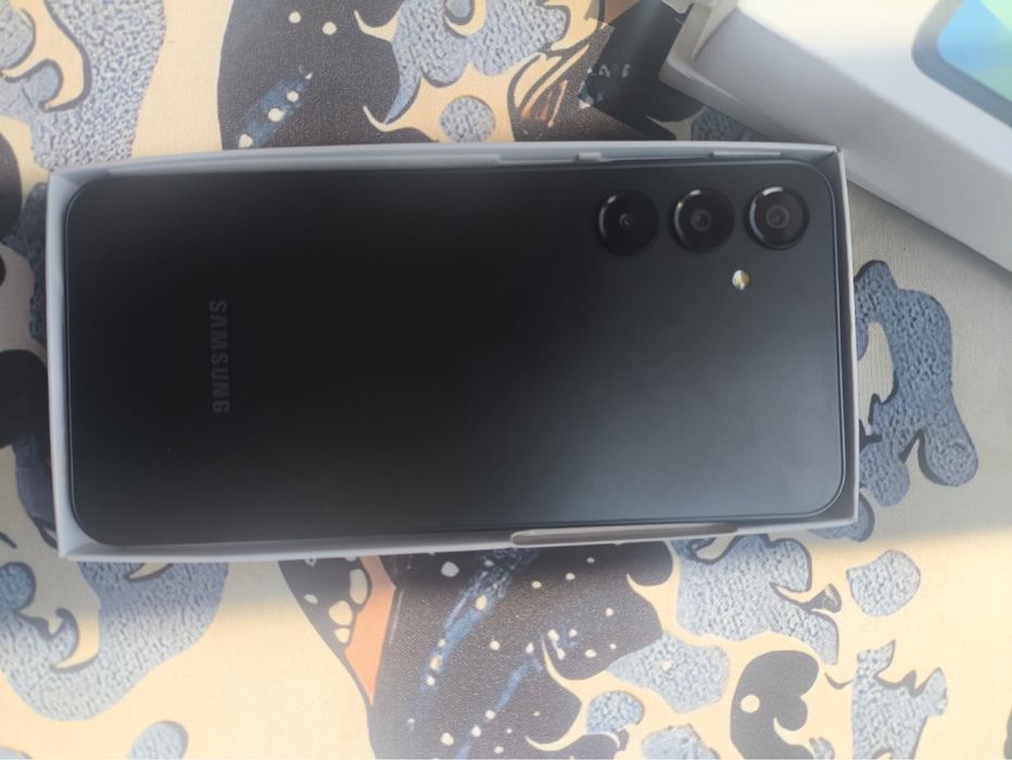 NEW Samsung A16