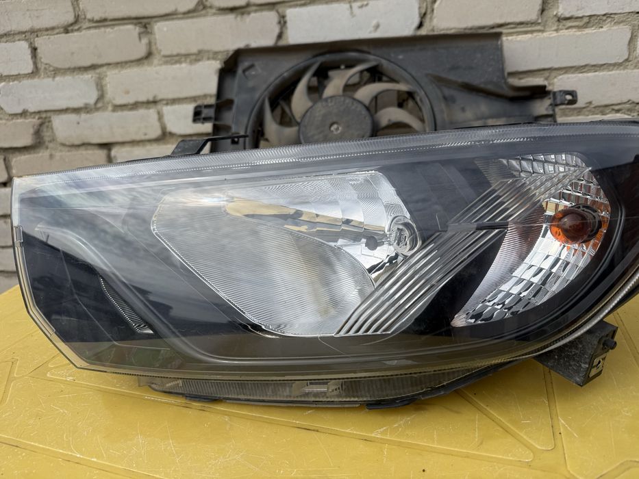 Продам запчасти на Лада Гранта fl