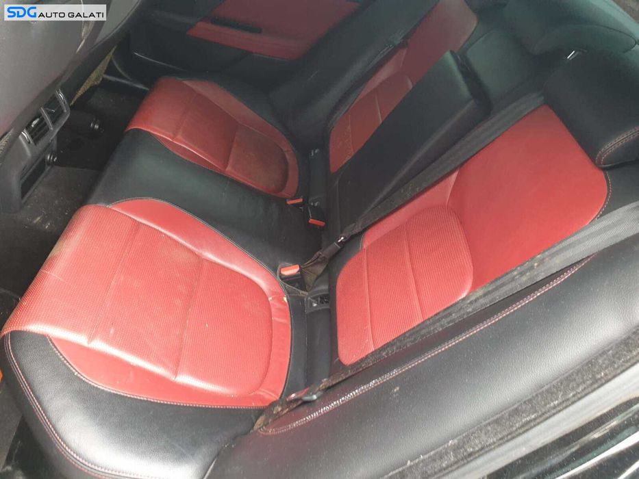 Bancheta Spate Sezut cu Spatar Piele Rosu Negru Jaguar XE X760 2015 - 2020 [Q3636] [Q3639]