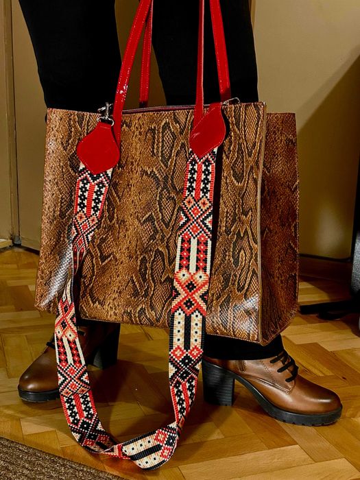 Чанта от естествена кожа GABINA (НЕУПОТРЕБЯВАНА)