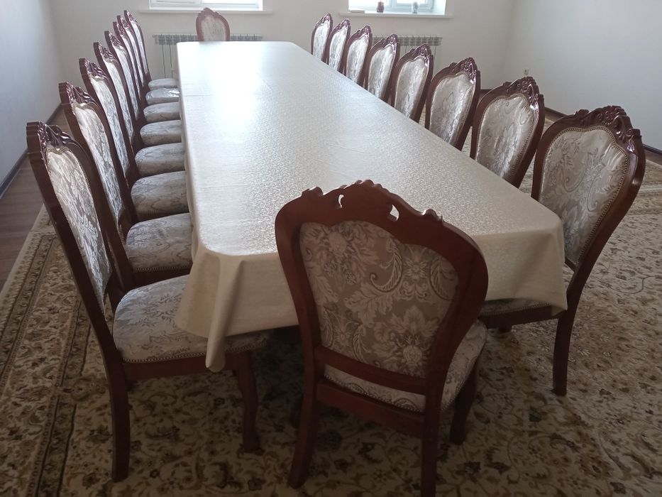 Продам стол со стульями