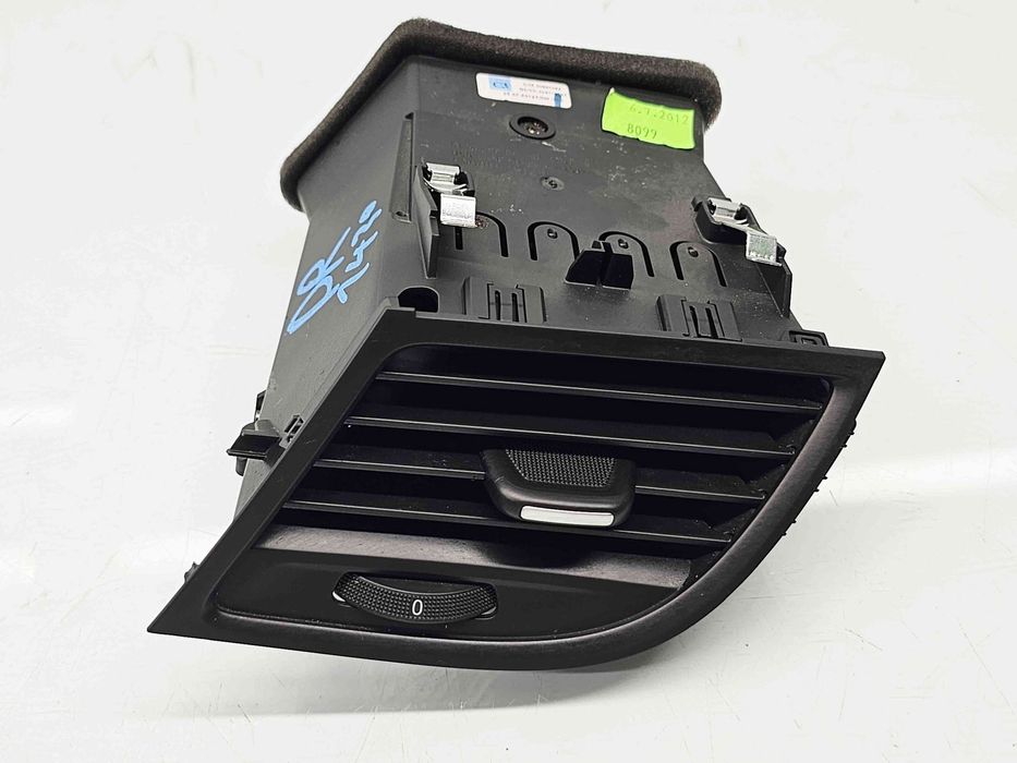 Grila aerisire dreapta Opel Zafira C (E75) Combi [Fabr 2011-2017] 208