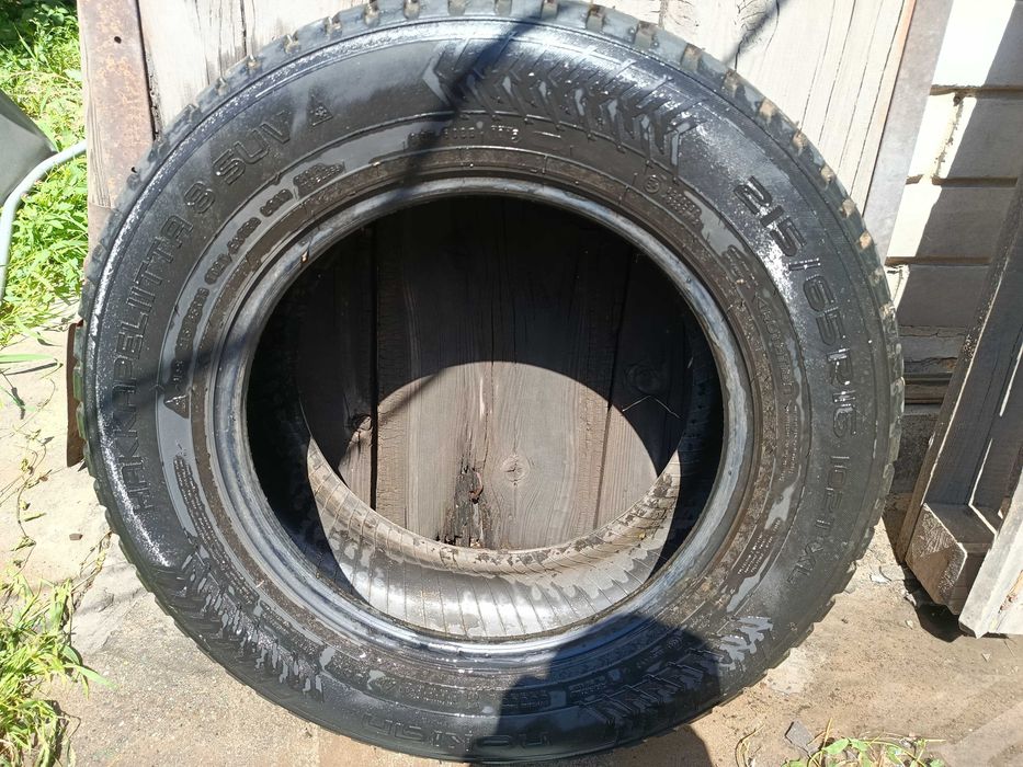 Зимние шины  215/65/R16 4 штуке