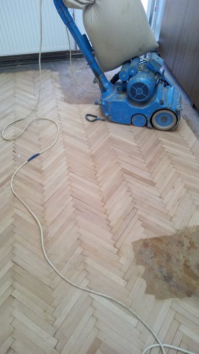 Vind mașină de rașchetat parchet