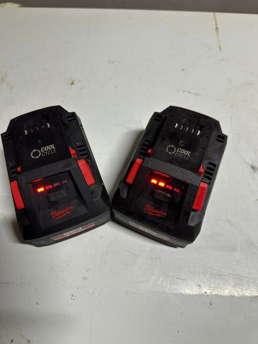 Acumulator Milwaukee M18 8AH REDLITHIUM FORGE