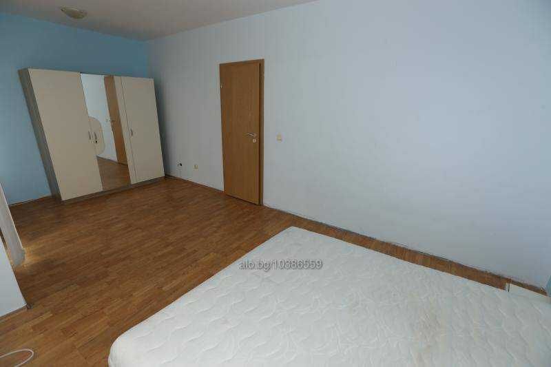 Дава се под наем Тристаен апартамент в Бургас, Лазур - 88 кв.м за 688.5 € - Снимка #5