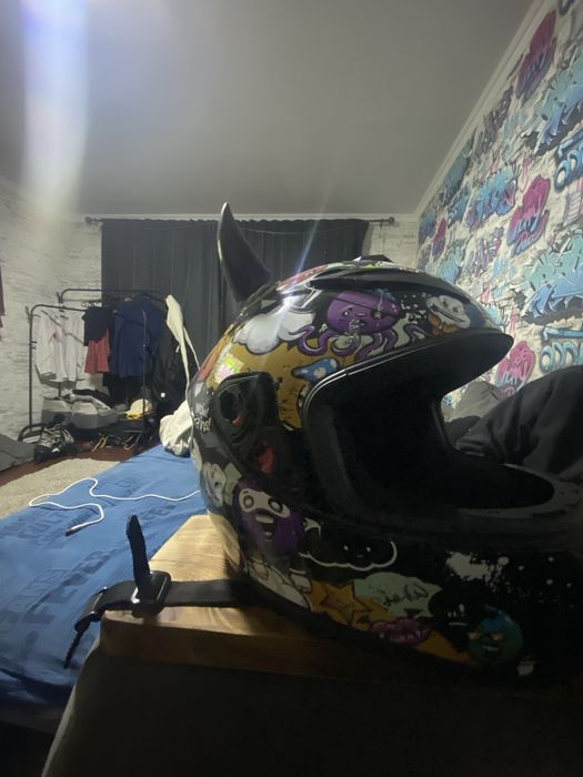Продам два шлема