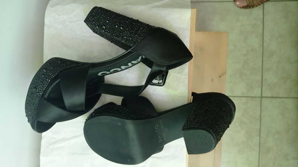 Елегантни официални обувки 37-ми номер