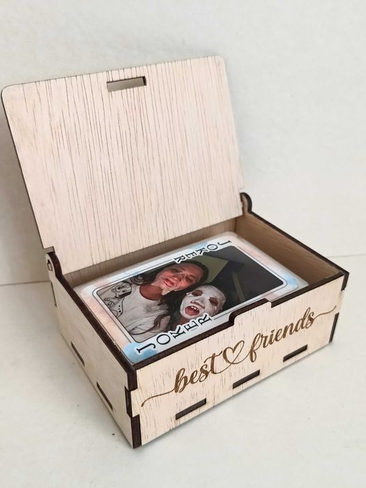 Карти за игра с Ваши снимки