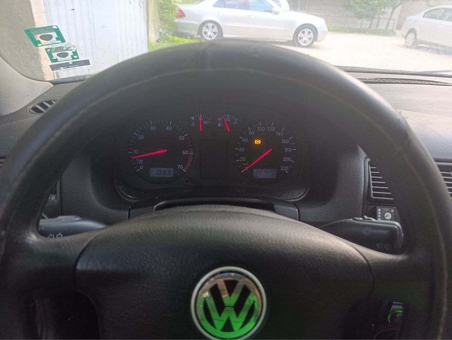 Голф Golf 4 1.4 16v 75 коня