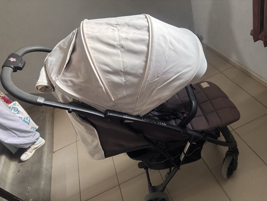 Срочно продам коляску