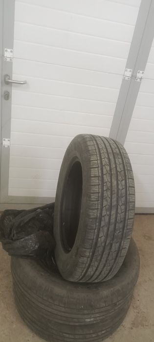 Шины  летние. Почти новые.