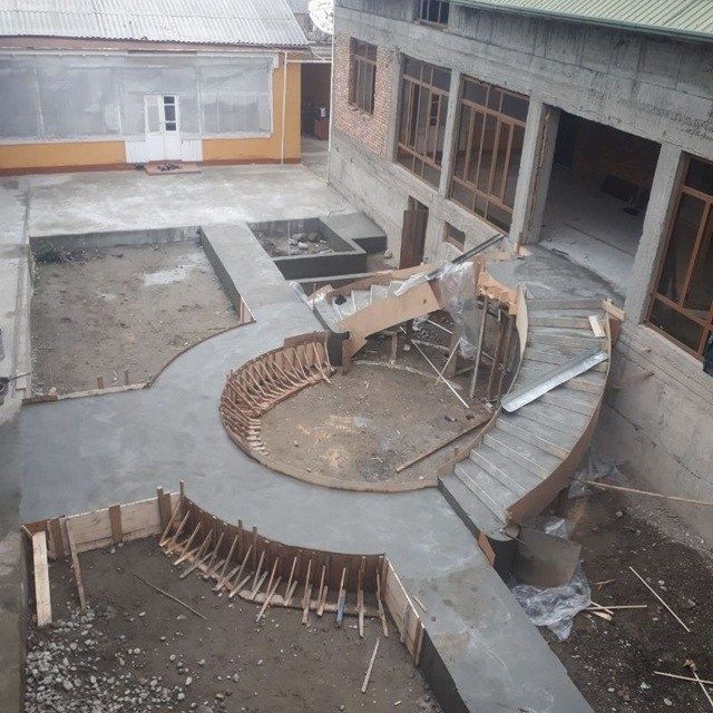 Beton Zina quyish xizmati