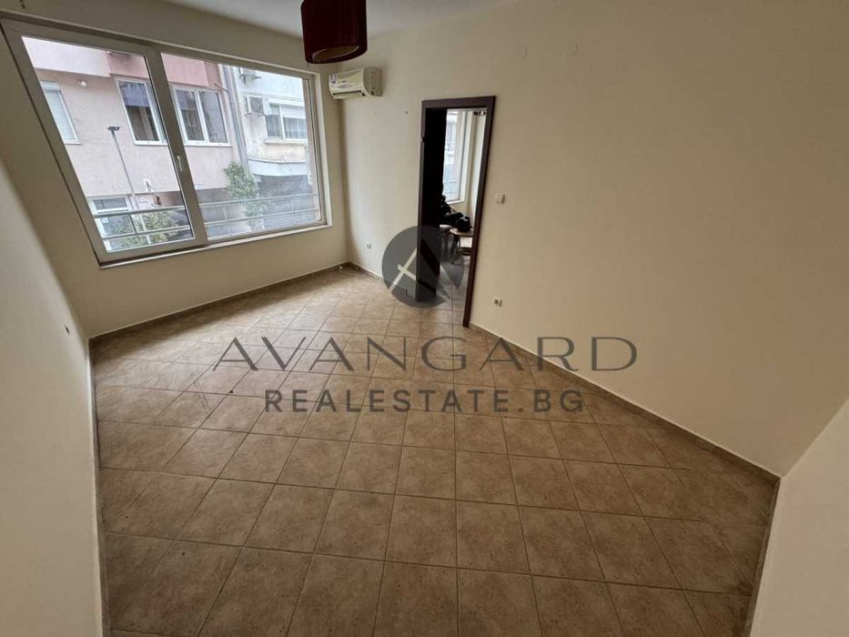 оф.25566 Тристаен до ключ с гараж в цената/ Новотела