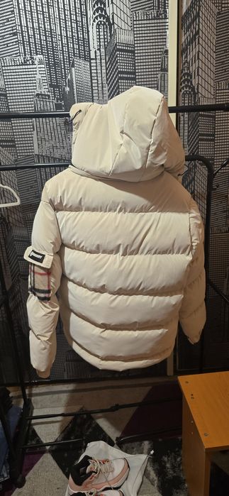 Oferta de iarnă geaca burberry