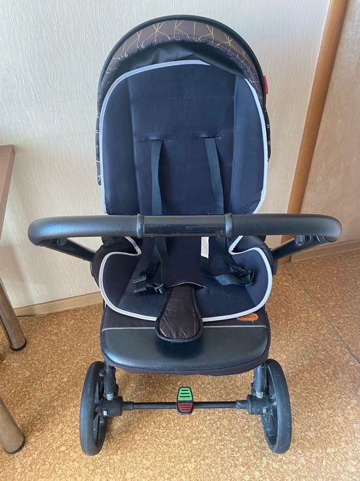 Продам детскую коляску