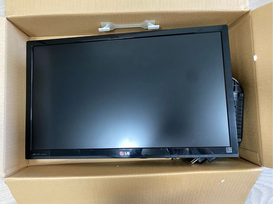 Монитор LG бу 1 шт