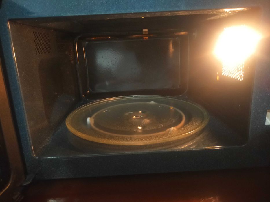 Продам микроволновку