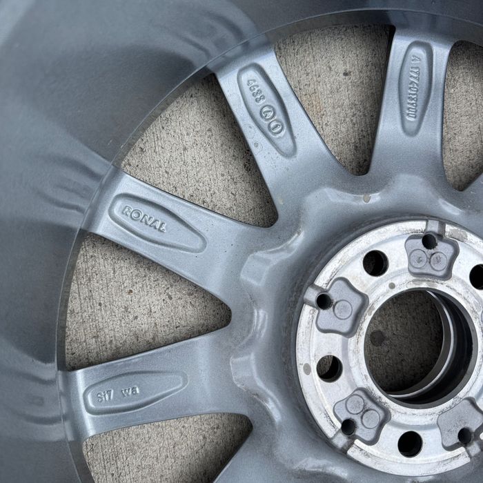 Комплект 4броя Michelin 225/45 R18 DOT4119| Джанти А1774018900 8Jx18H2-N ET48,5| Гуми и джанти