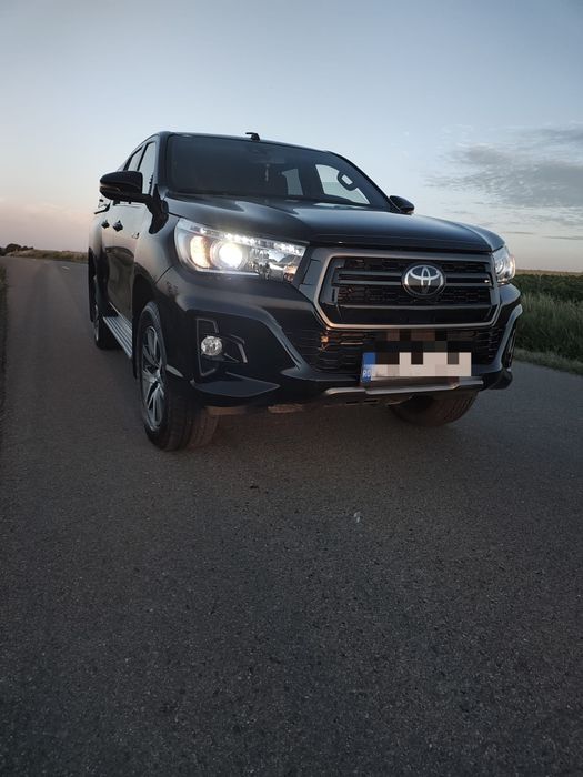 Proprietar, vând Toyota Hilux 2020 km reali 19550