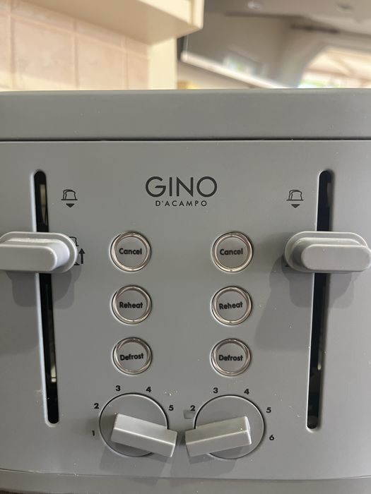 Продавам тостер “Джино”