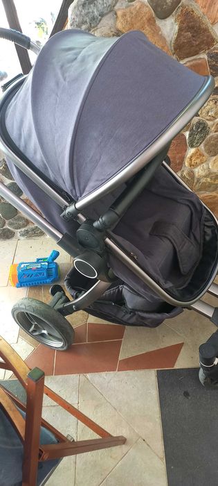 Бебешка количка Livio