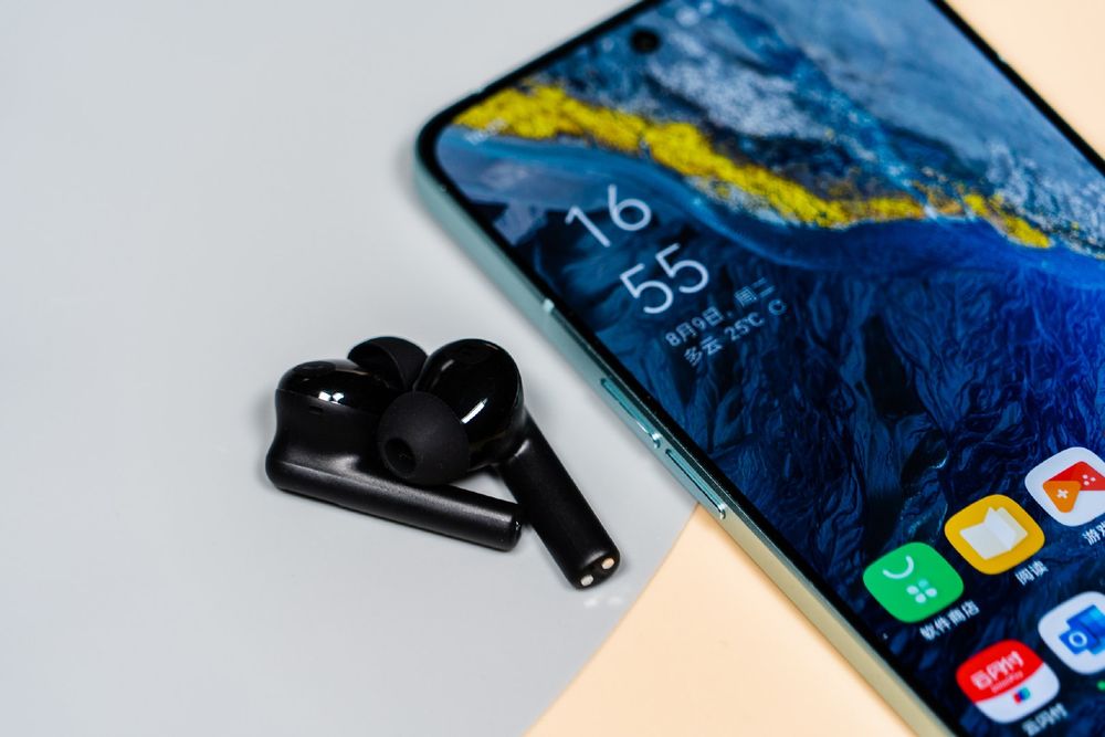 Безжични слушалки Oppo enco 2i