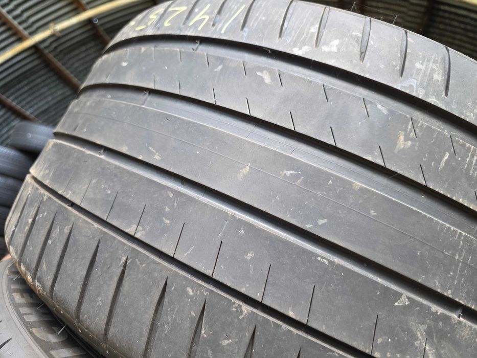 2бр Летни гуми 275 35 20 - Michelin Runflat