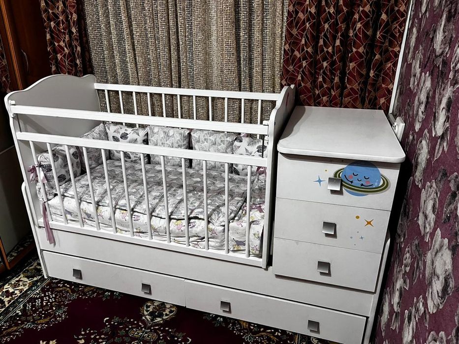 Продам детскую кровать