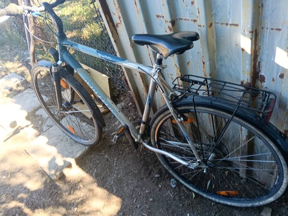 Bicicleta de vânzare
