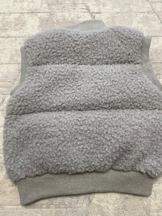 продам безрукавку