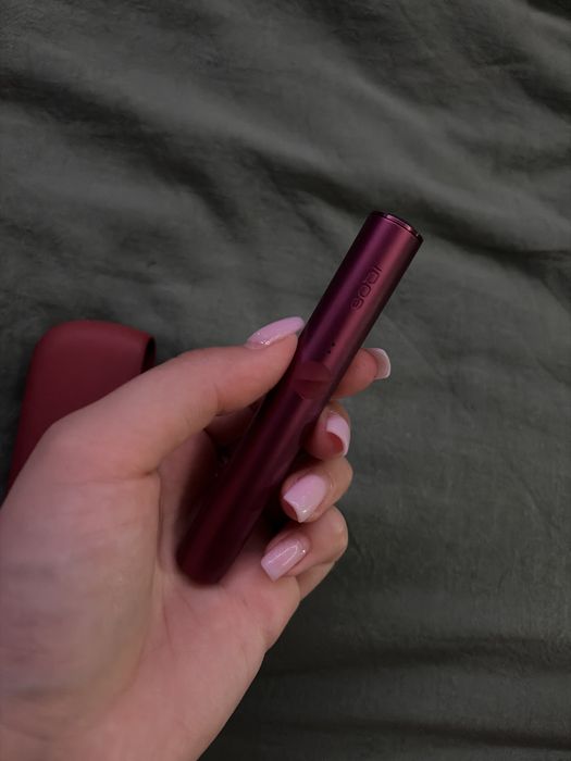 IQOS 2.4 PLUS – roz/vișiniu + husă roz