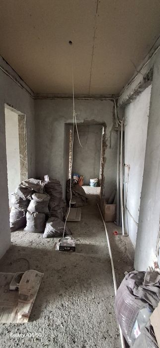 Срочно продаётся 2х комнатная квартира Мансарда