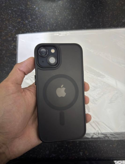 IPhone 13 вакум Сотилади